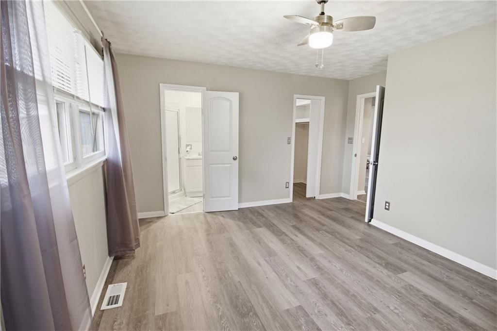 4712 Main Street — photo 15
