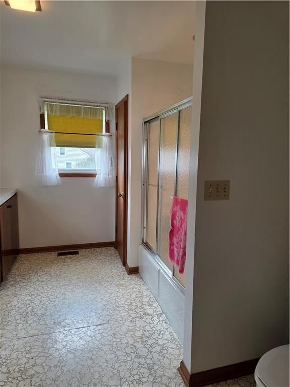 401 S 6th Street — photo 13
