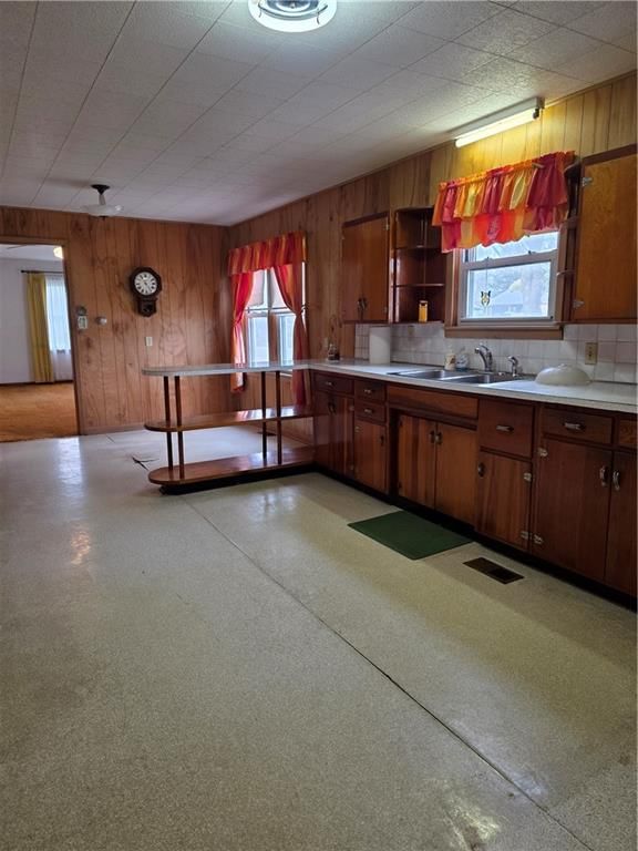 401 S 6th Street — photo 34