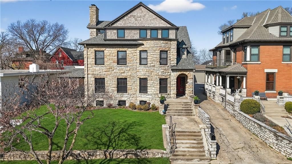 1734 Jefferson Street — photo 2