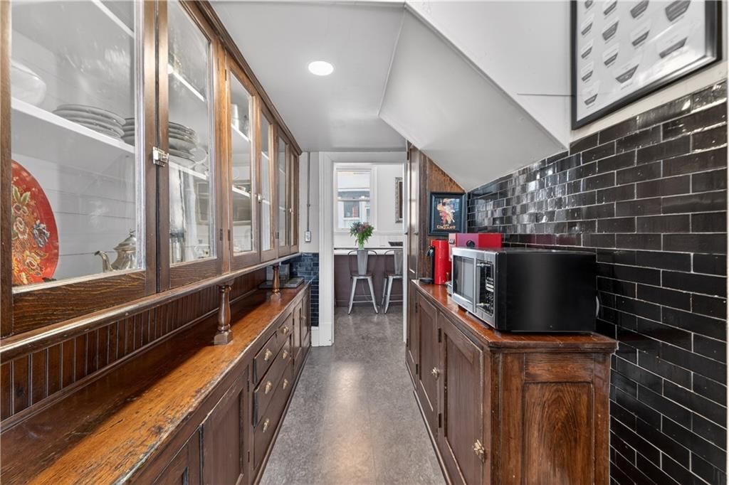 1734 Jefferson Street — photo 31