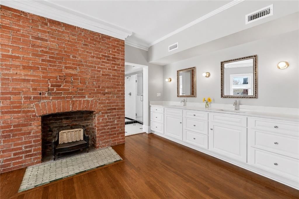 1734 Jefferson Street — photo 41