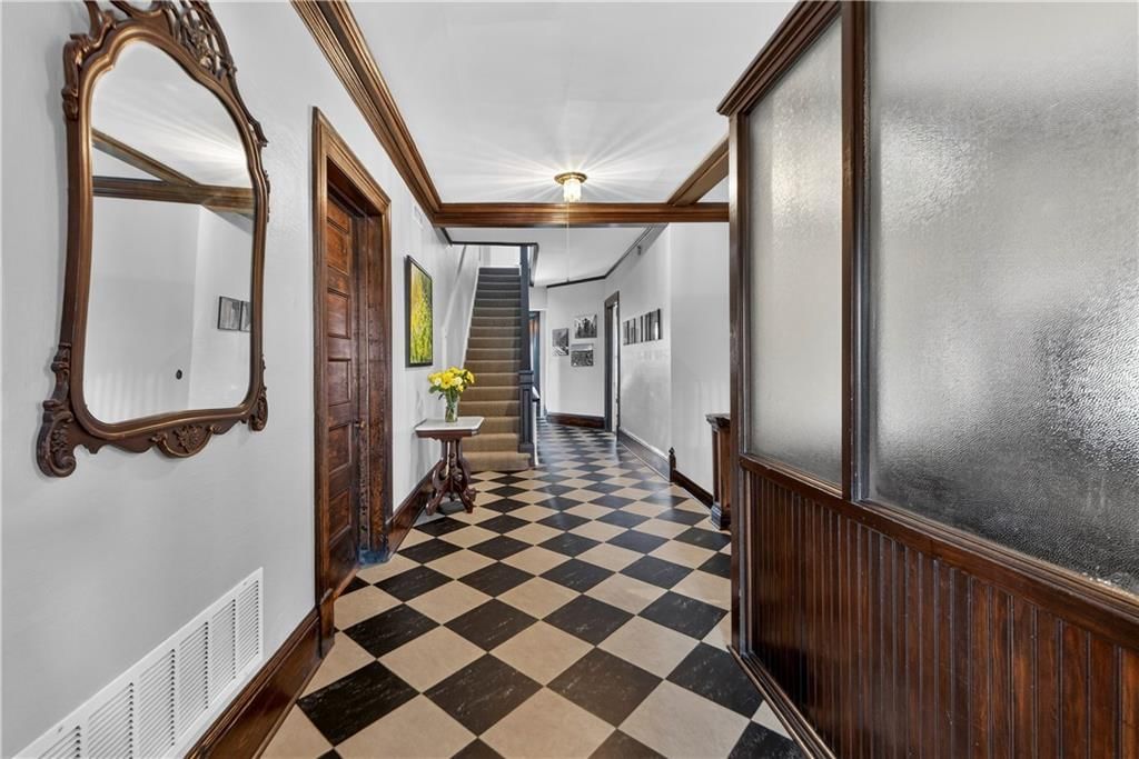1734 Jefferson Street — photo 48