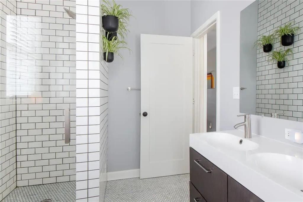 2322 Holly Street — photo 18