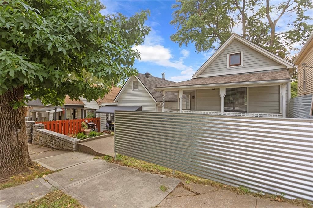 2322 Holly Street — photo 24