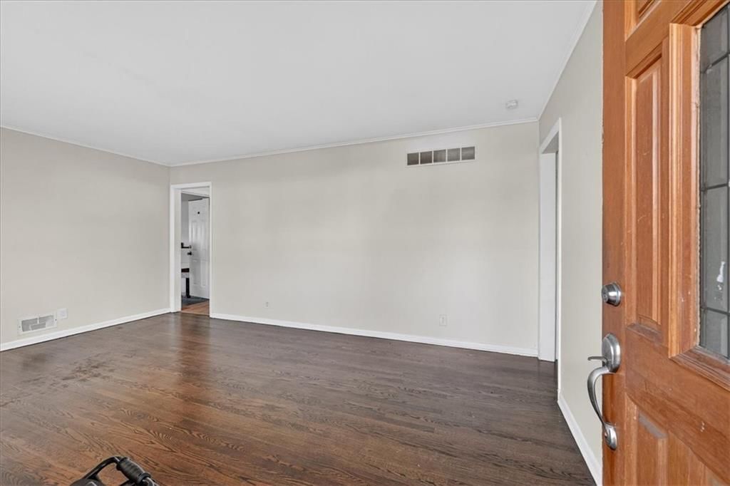 3721 S Pleasant Street — photo 5