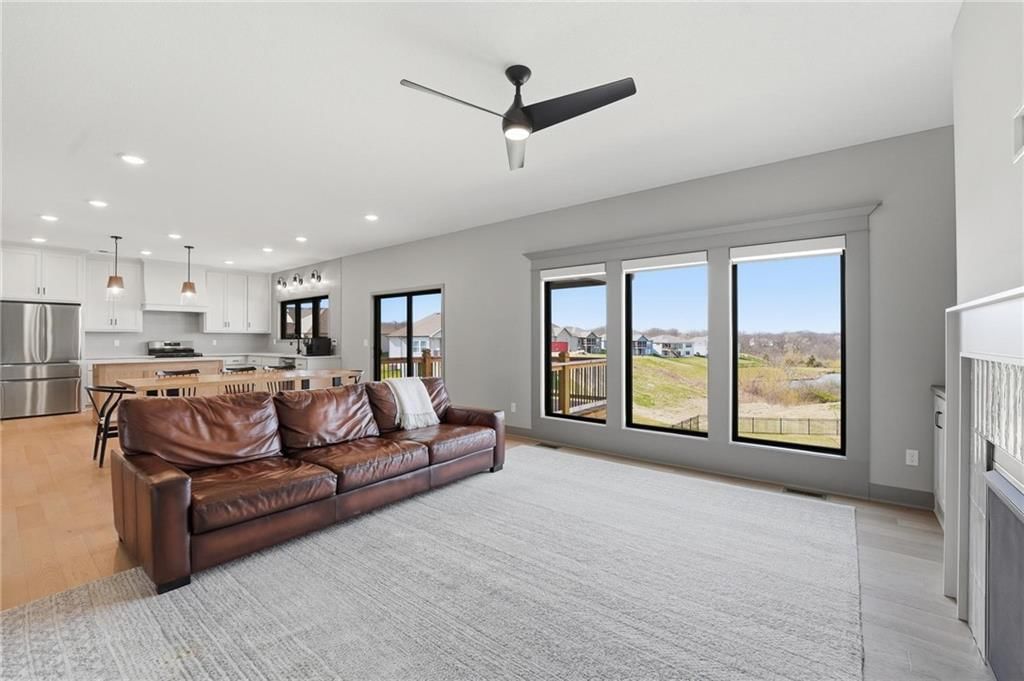 7080 NW Forest Lakes Drive — photo 13