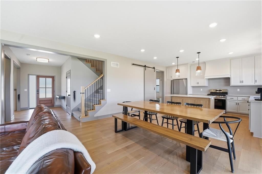 7080 NW Forest Lakes Drive — photo 14
