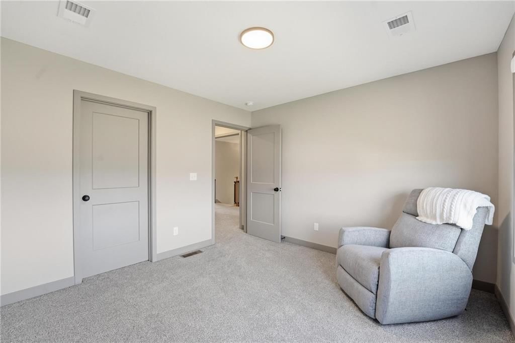 7080 NW Forest Lakes Drive — photo 35