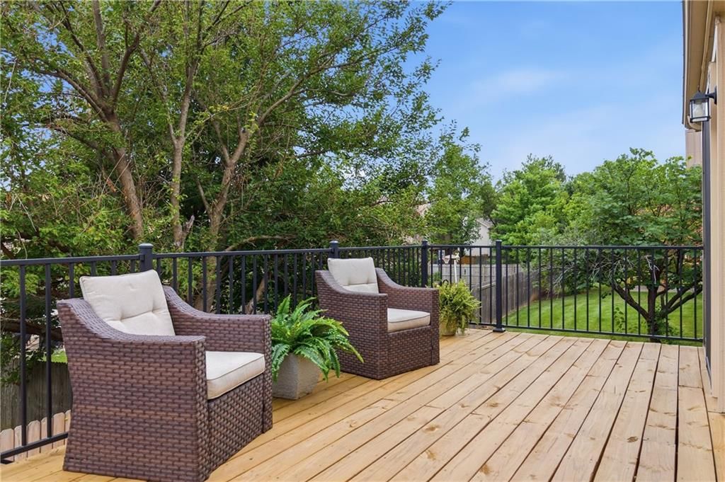 12025 Hemlock Street — photo 22