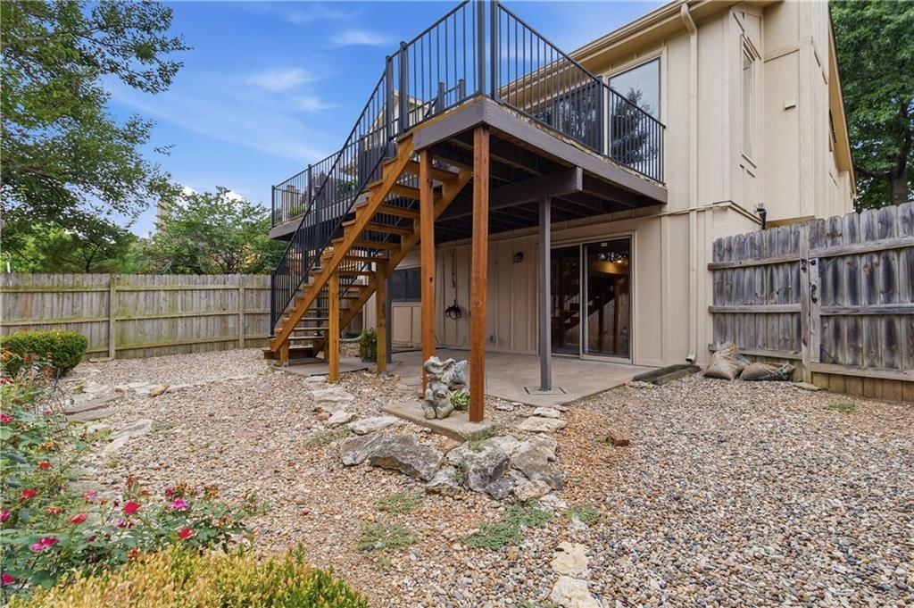 12025 Hemlock Street — photo 30