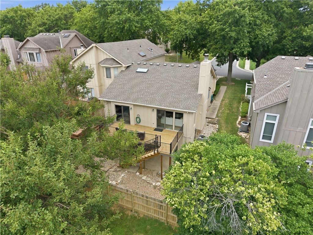 12025 Hemlock Street — photo 32
