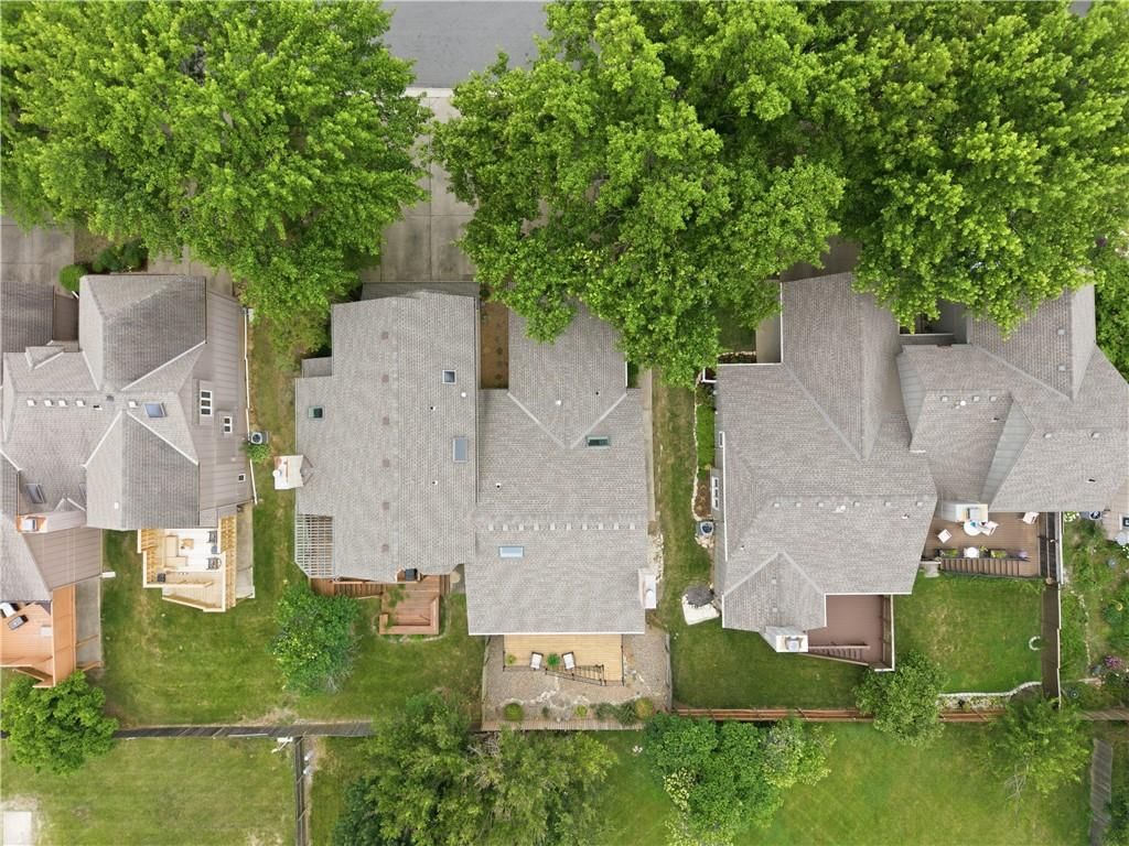12025 Hemlock Street — photo 33