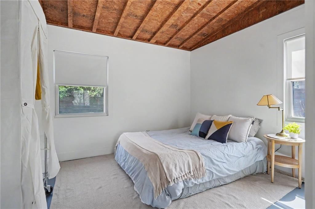 1516 Powers Street — photo 11