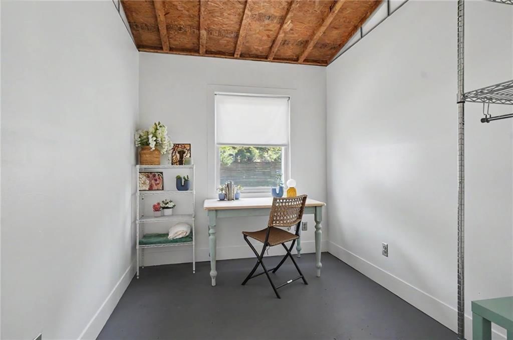 1516 Powers Street — photo 14