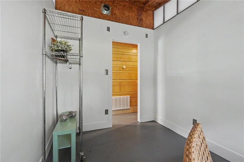 1516 Powers Street — photo 15