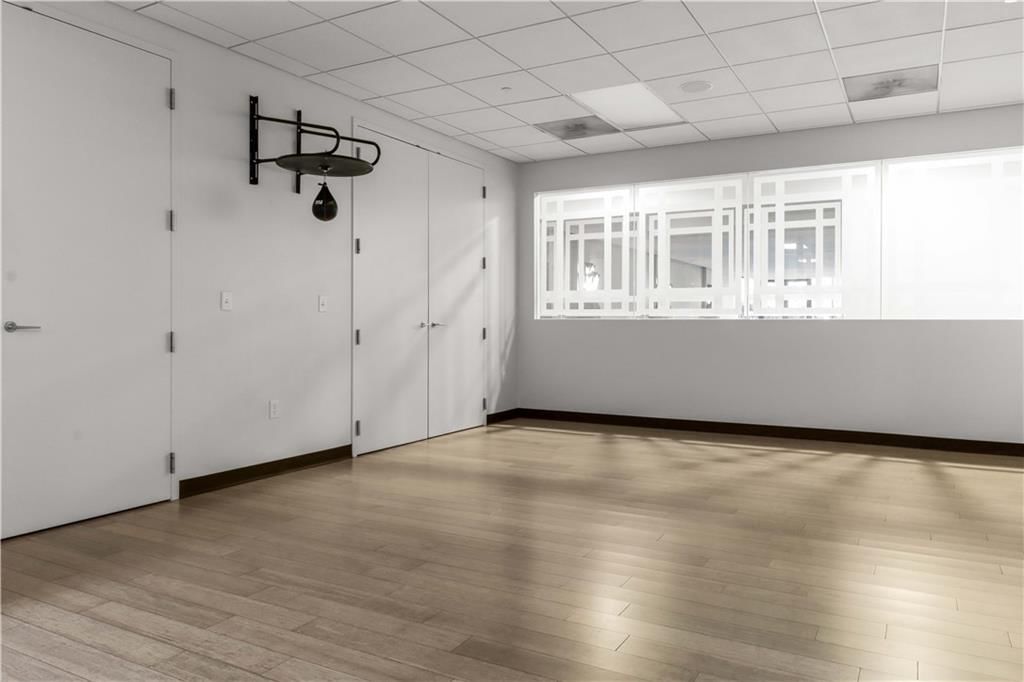 700 W 31st Street — photo 52