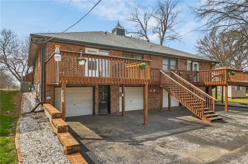 4415 Sterling Avenue — photo 12