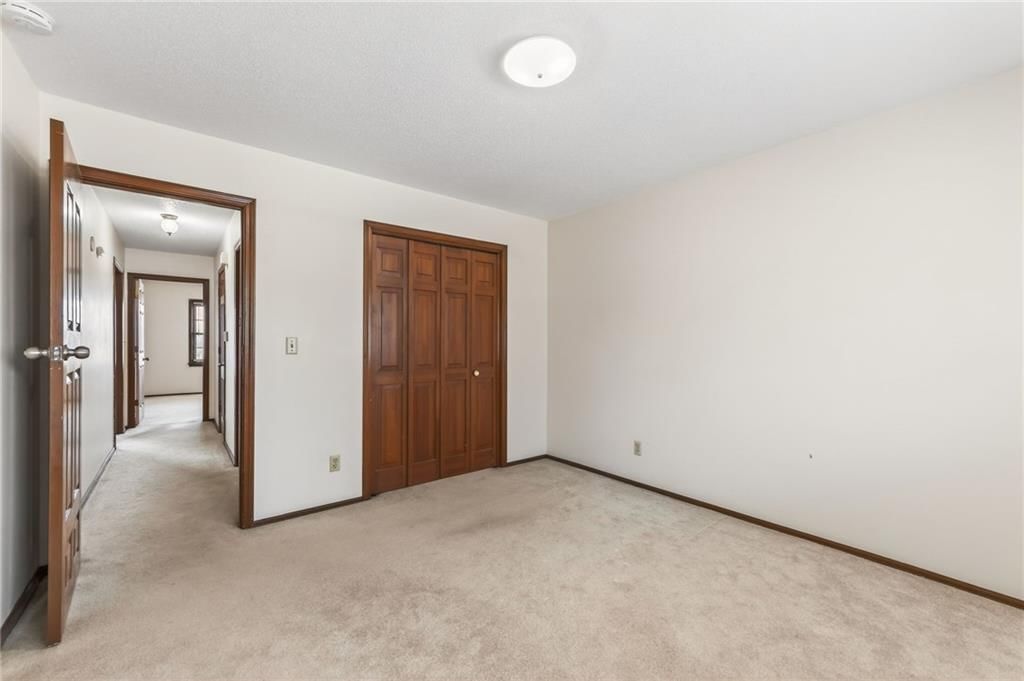 4415 Sterling Avenue — photo 25
