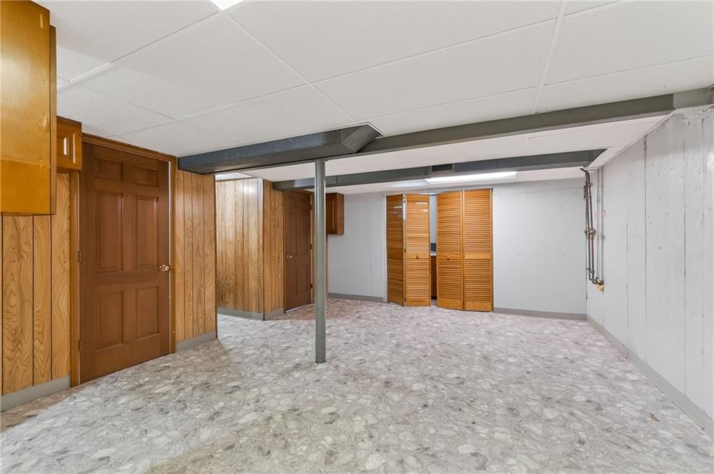4415 Sterling Avenue — photo 28