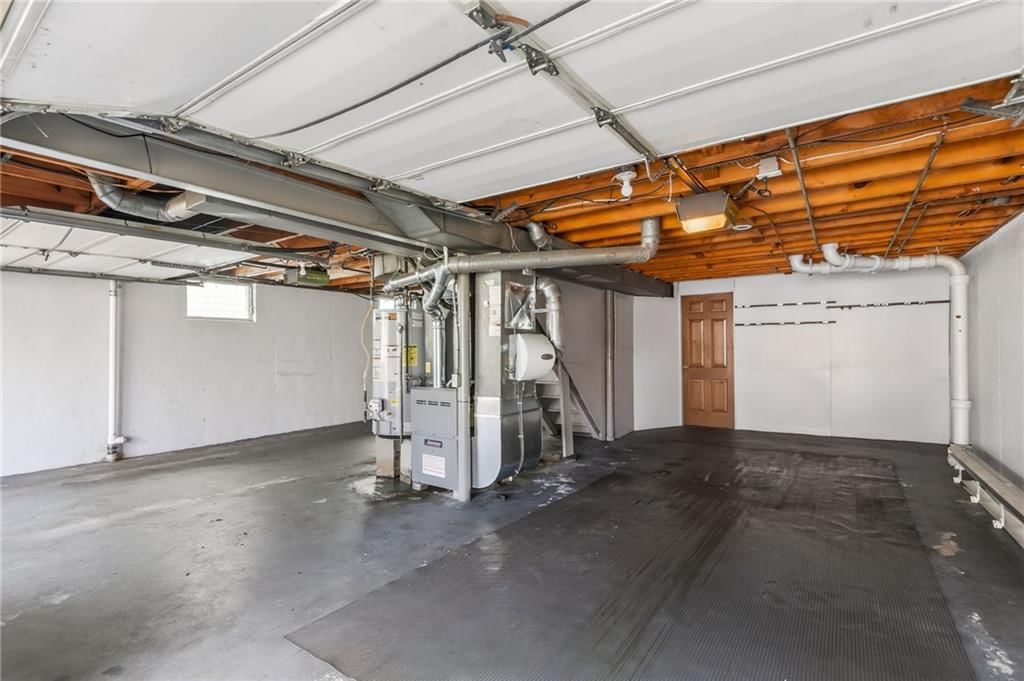 4415 Sterling Avenue — photo 33