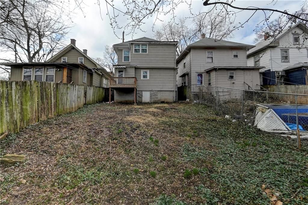113 N White Avenue — photo 11