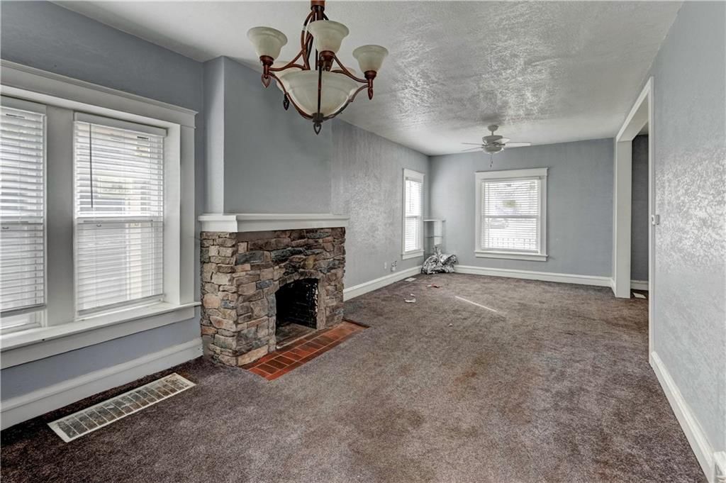 113 N White Avenue — photo 15