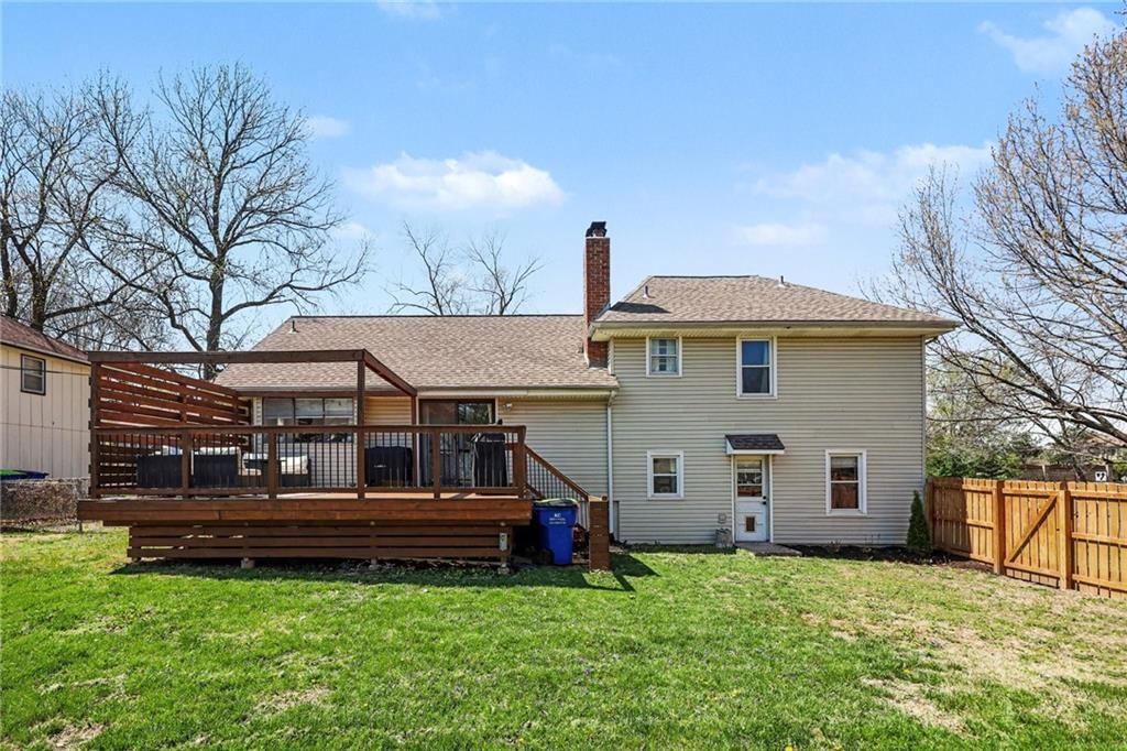 8741 Widmer Road — photo 26