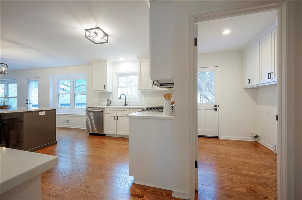 8818 Birch Lane — photo 7