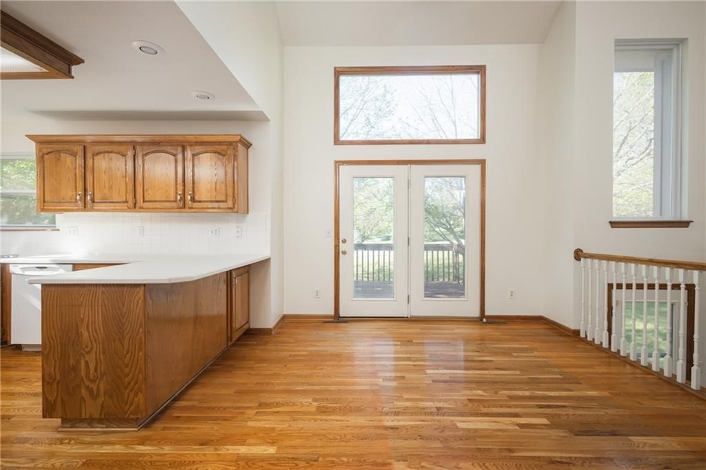 104 NE Stonebridge Court — photo 9