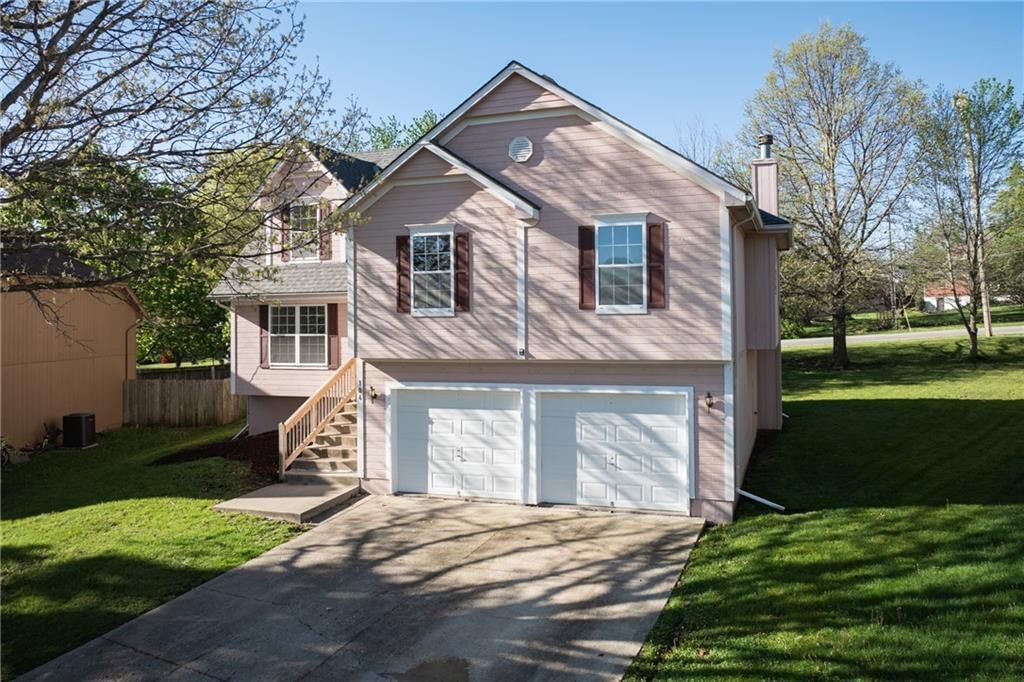 104 NE Stonebridge Court — photo 45