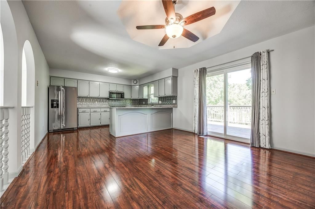 1215 Patterson Street — photo 12