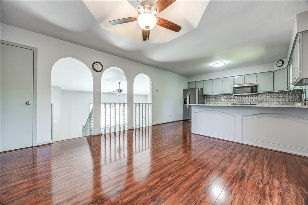 1215 Patterson Street — photo 18