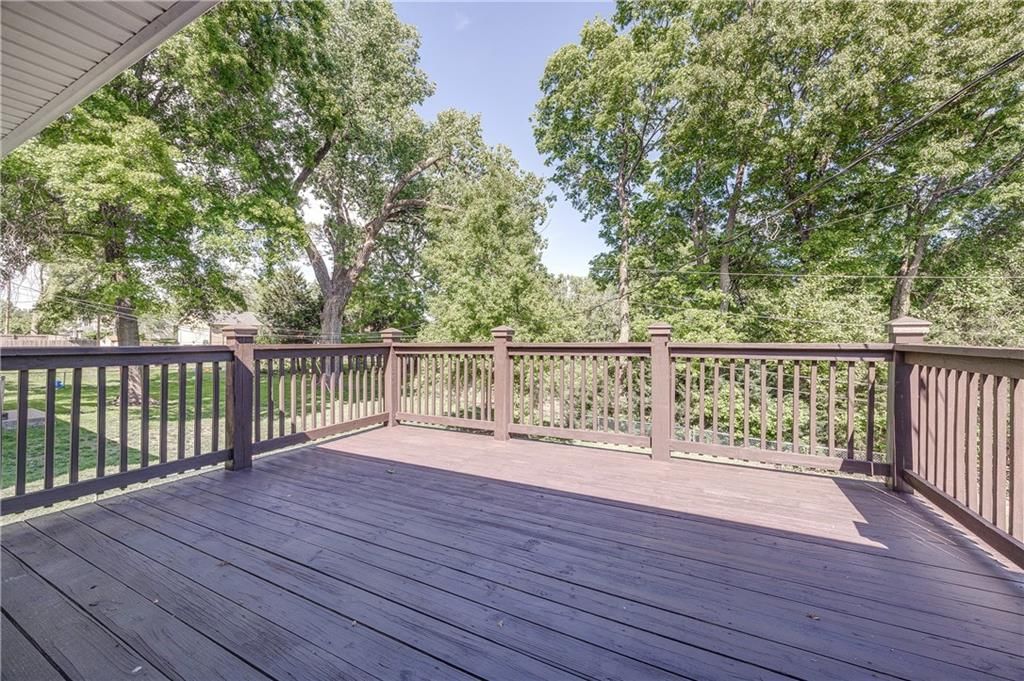 1215 Patterson Street — photo 28