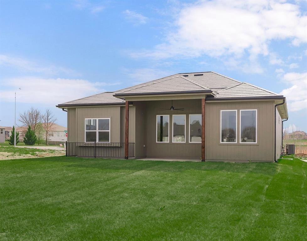 8016 SE Hoot Owl Street — photo 33