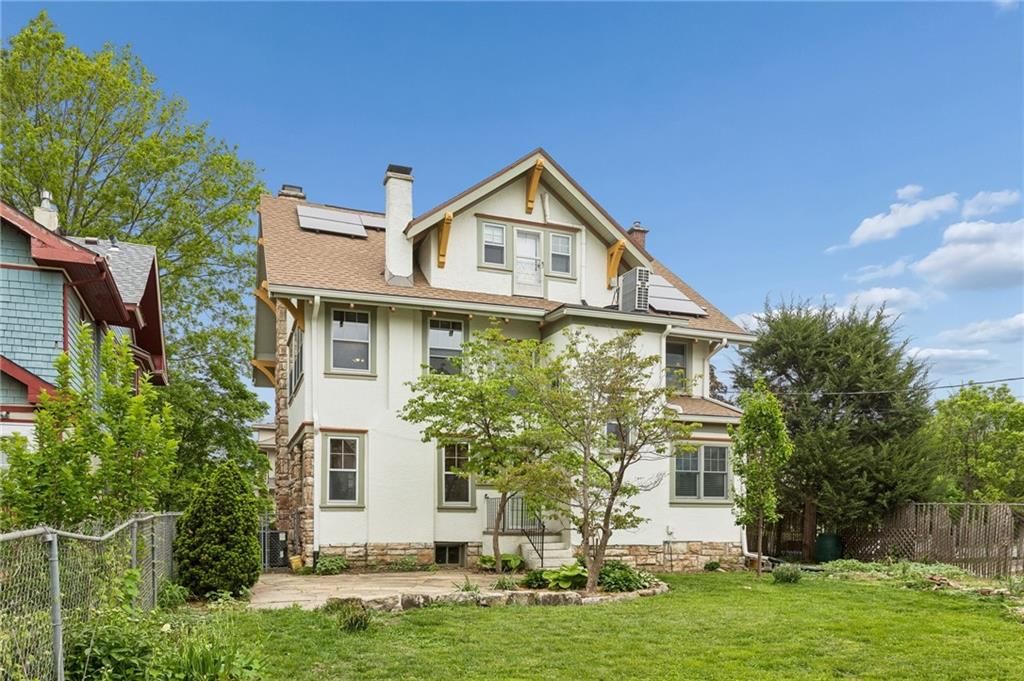 3515 Virginia Avenue — photo 41