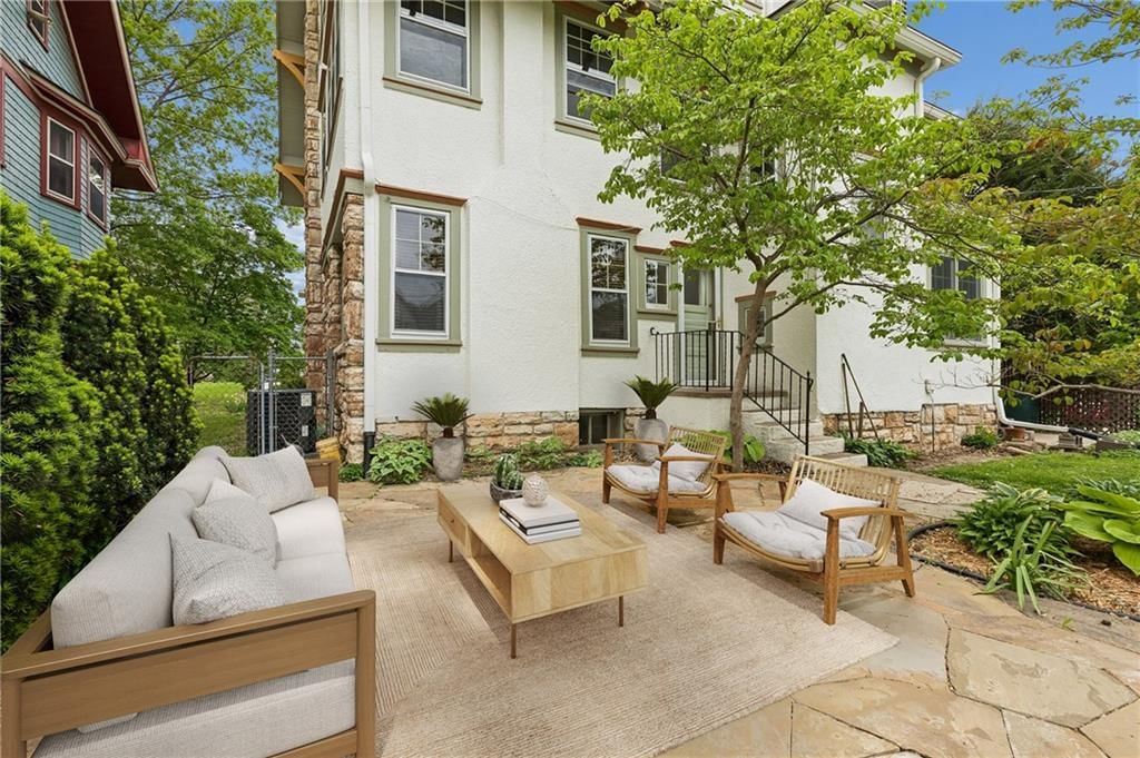 3515 Virginia Avenue — photo 42