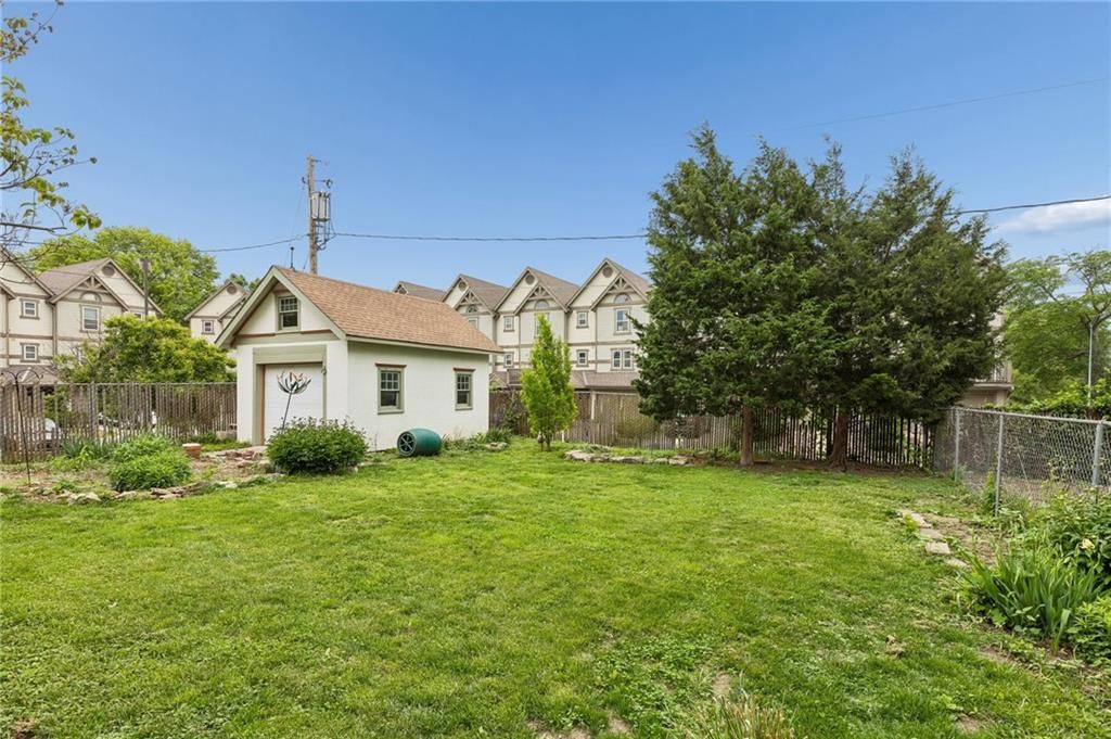 3515 Virginia Avenue — photo 47