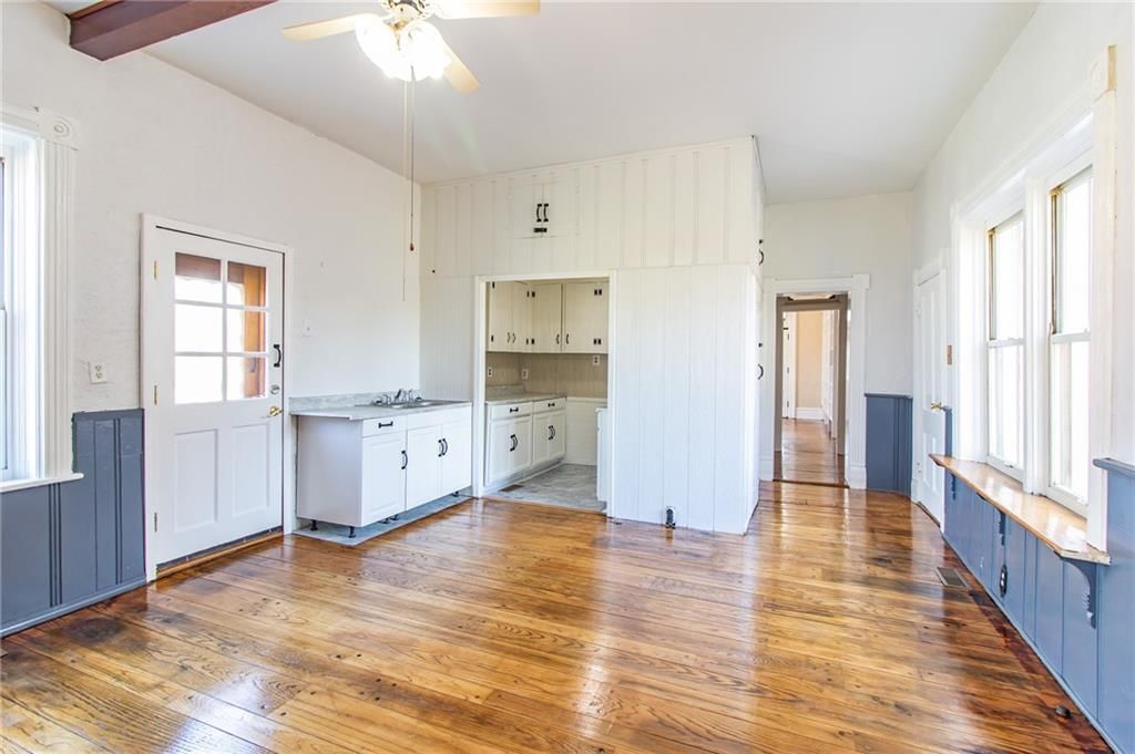 1400 S Market Street — photo 17