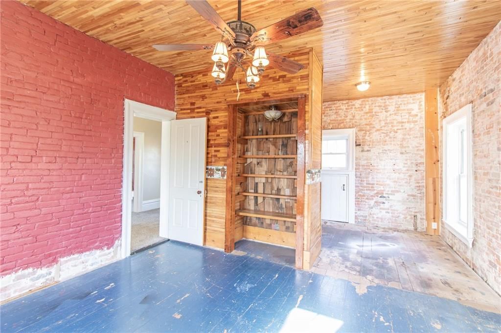 1400 S Market Street — photo 18