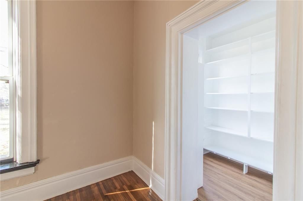 1400 S Market Street — photo 29