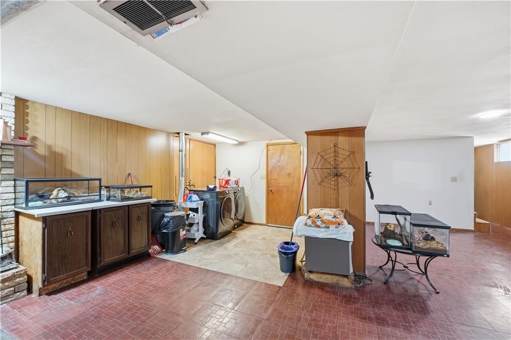 8801 Orchard Street — photo 18