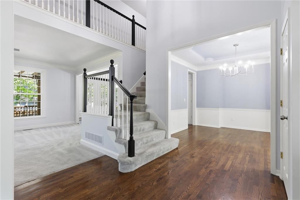 15716 W 138th Terrace — photo 3