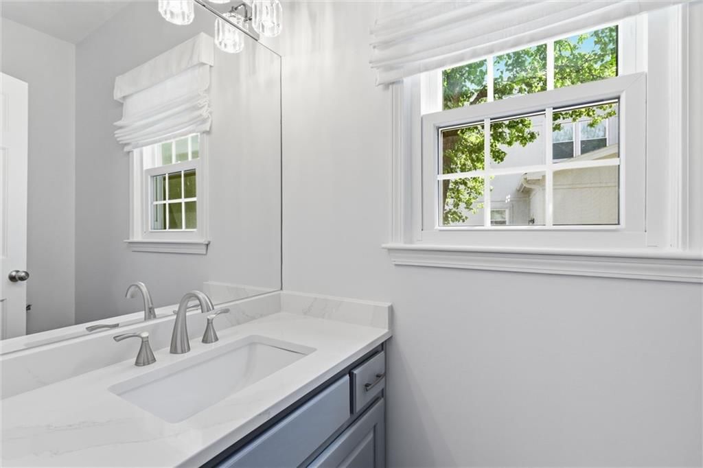 15716 W 138th Terrace — photo 20