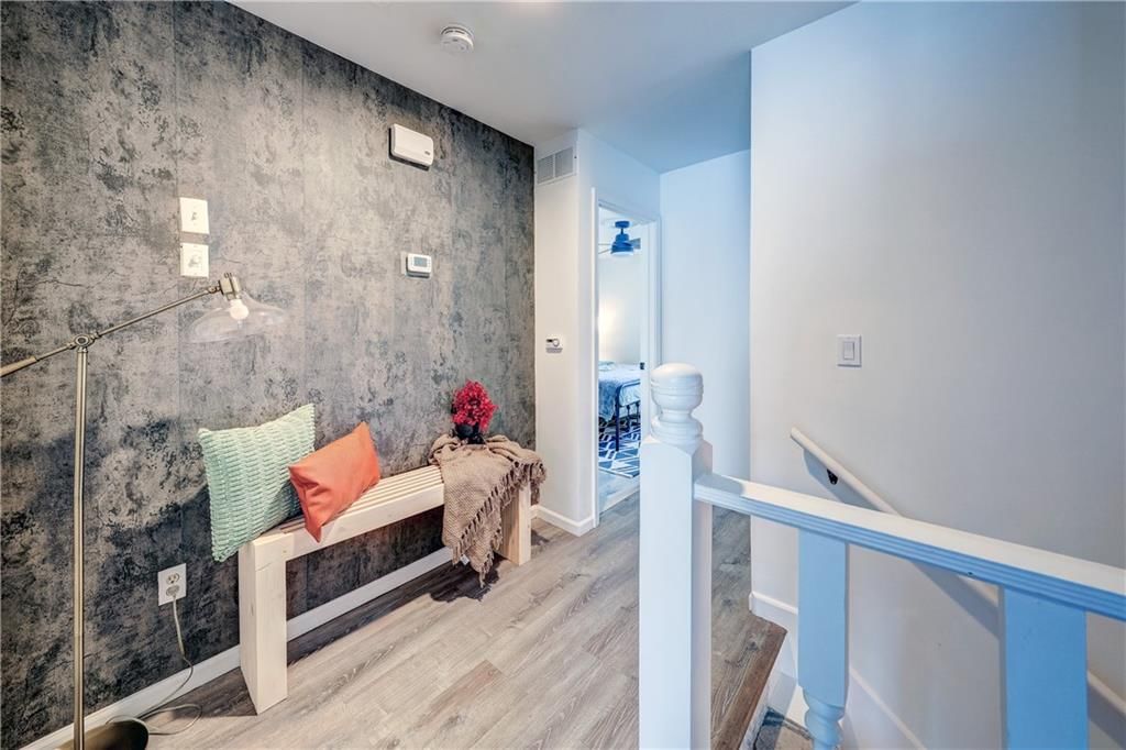 6527 Halsey Street — photo 15