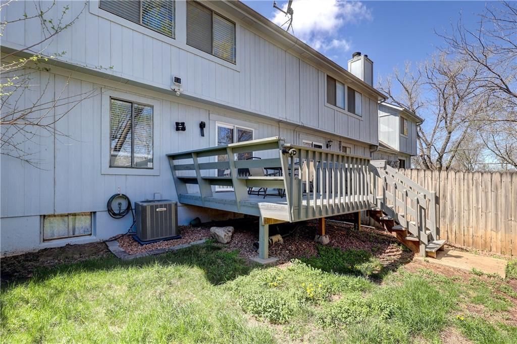 6527 Halsey Street — photo 24