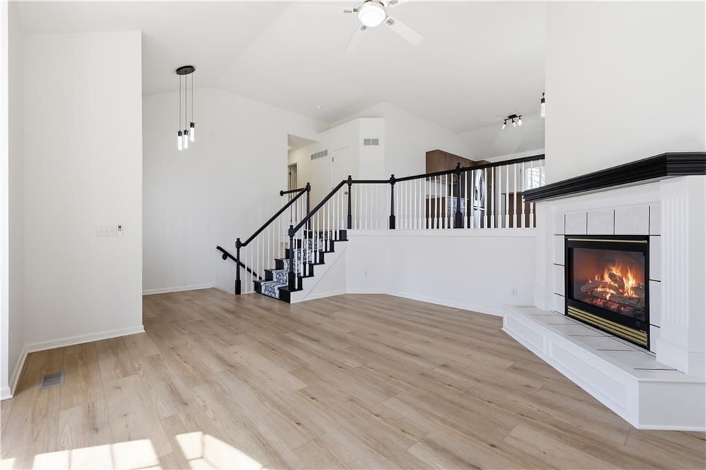 640 N Walnut Street — photo 6