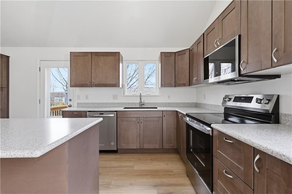 640 N Walnut Street — photo 10