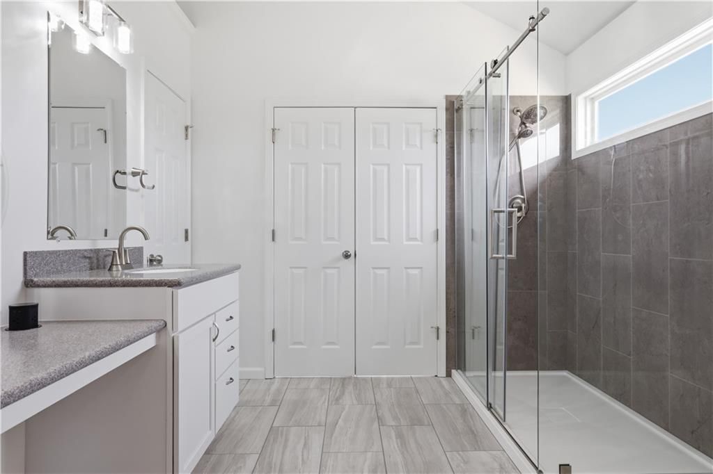 640 N Walnut Street — photo 18