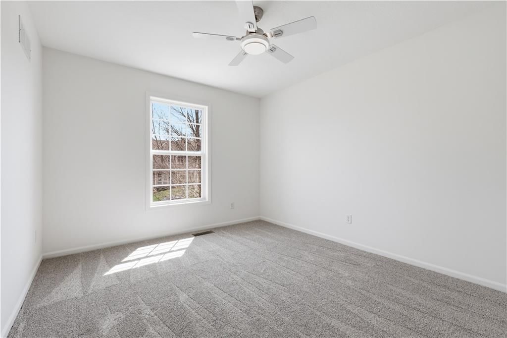 640 N Walnut Street — photo 22